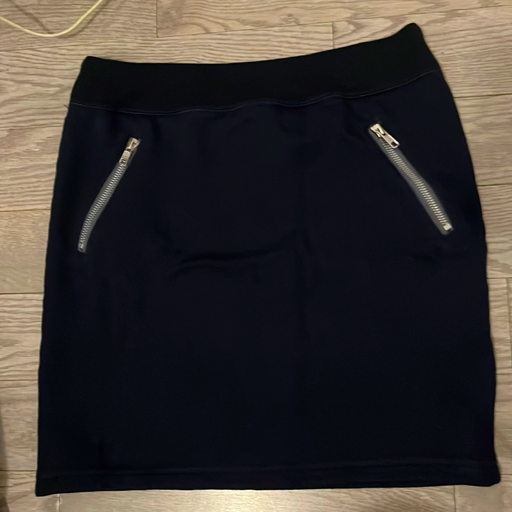 Navy blue mini skirt, fleece lined inside, perfect for winter!